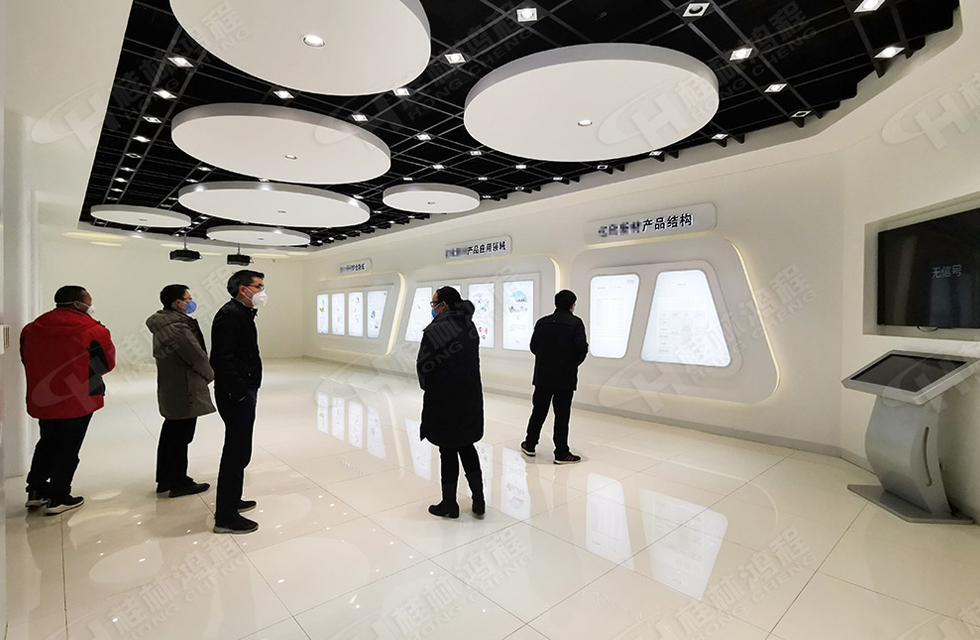 桂林鴻程董事長親自掛帥，帶領(lǐng)團隊奔赴西南市場，回訪新老客戶，齊拓市場，共創(chuàng)價值！