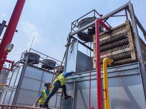 工業(yè)冷卻塔填料的正確清洗方法(空調(diào)冷卻塔清洗填料)